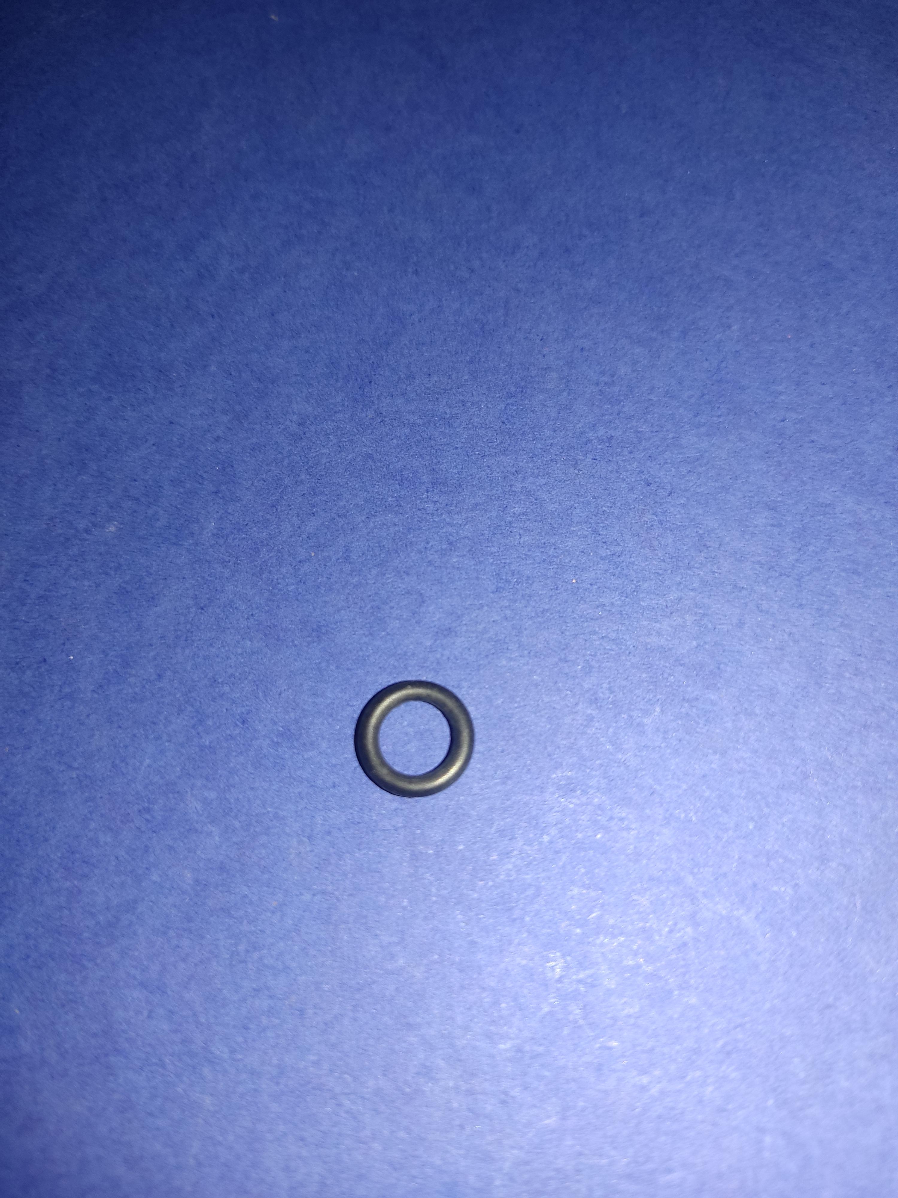 ANILLO DE VÁLVULA ANTIGUA