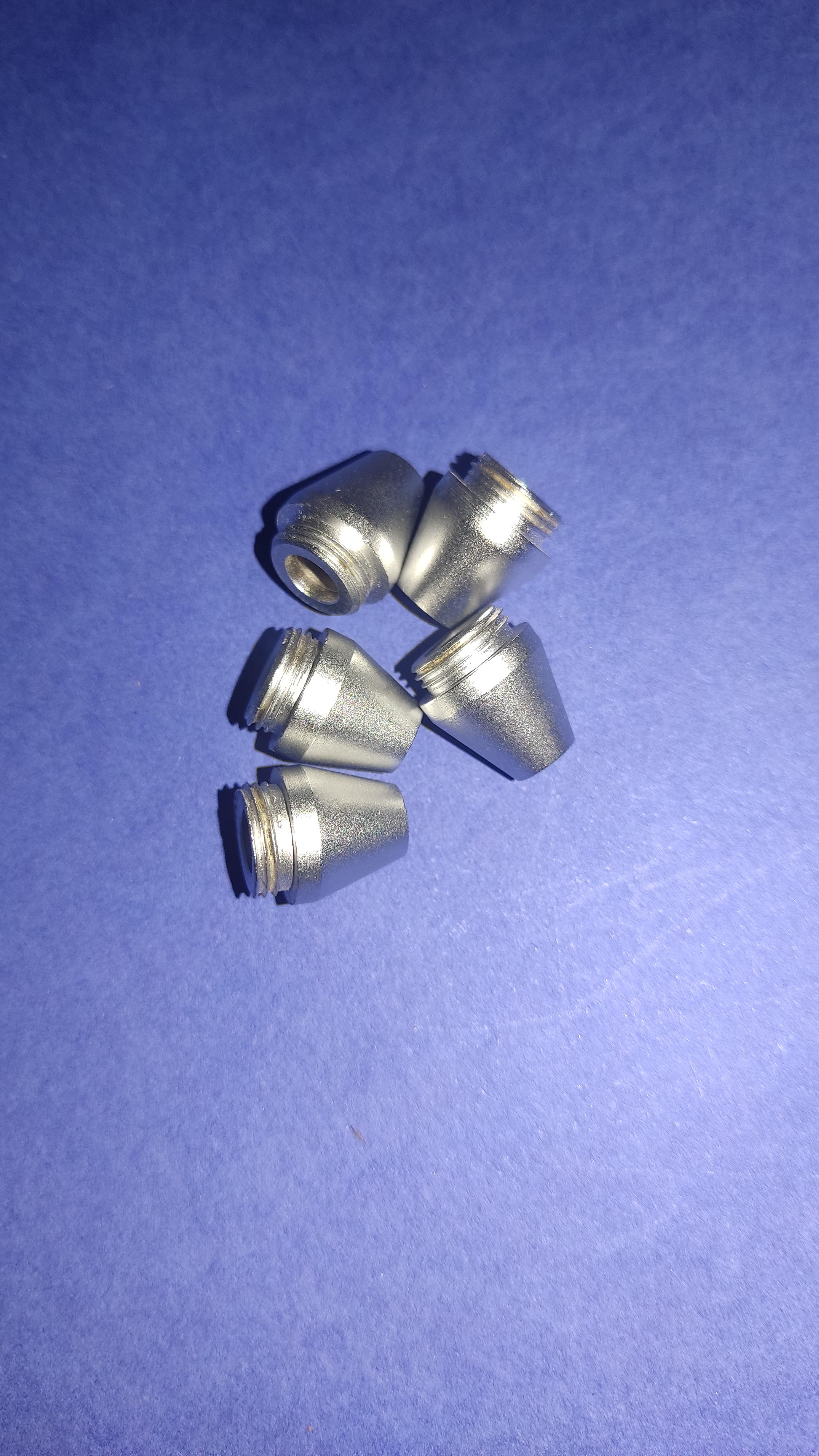 SOPORTE PARA PICO DE JERINGA TRIPLE