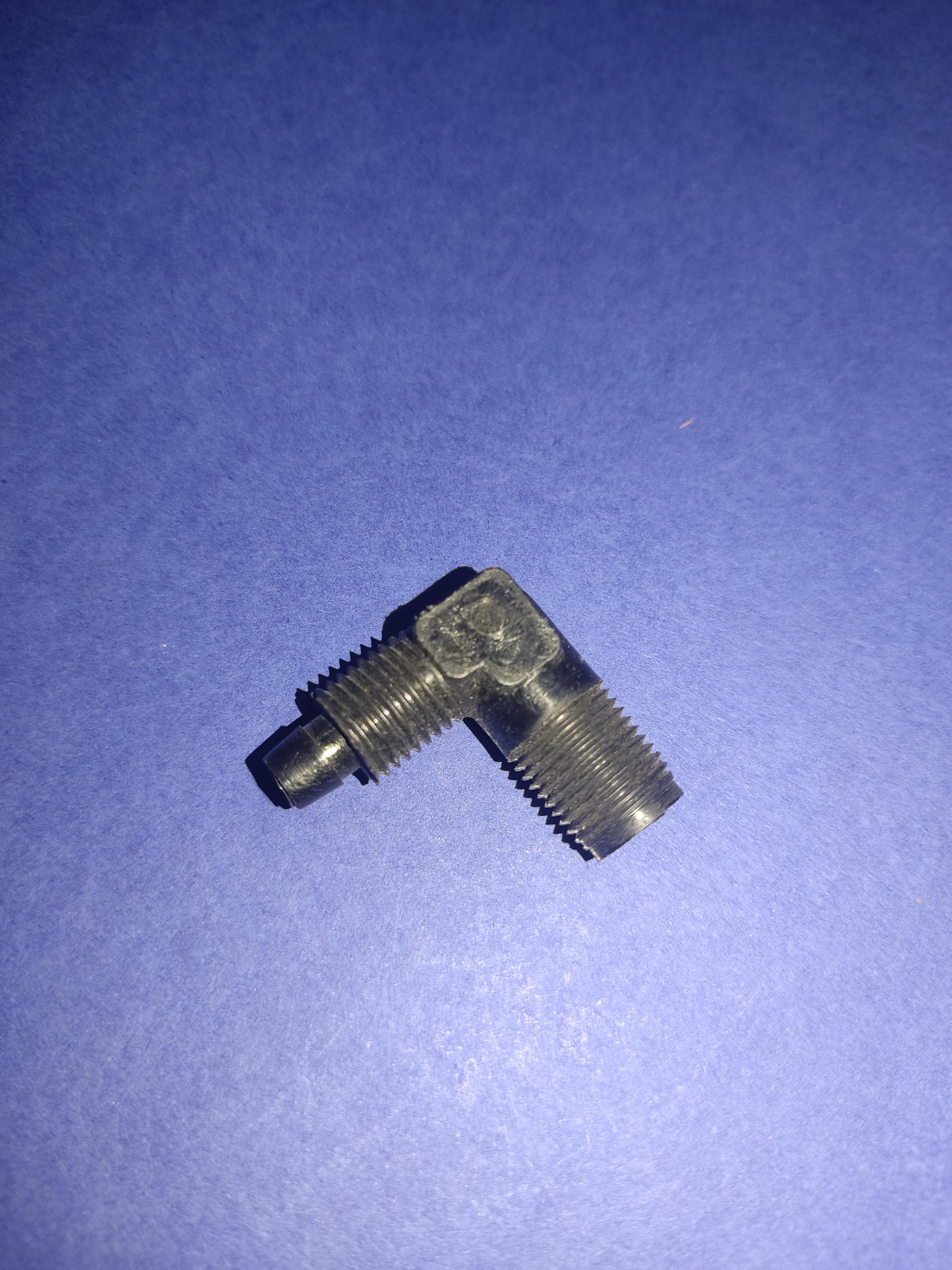 CODO SALIDA Y ENTRADA DE AIRE